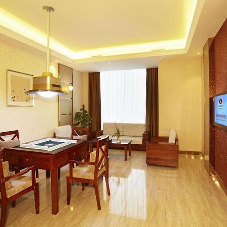 Eurasia Convention International Hotel Ухань Екстер'єр фото