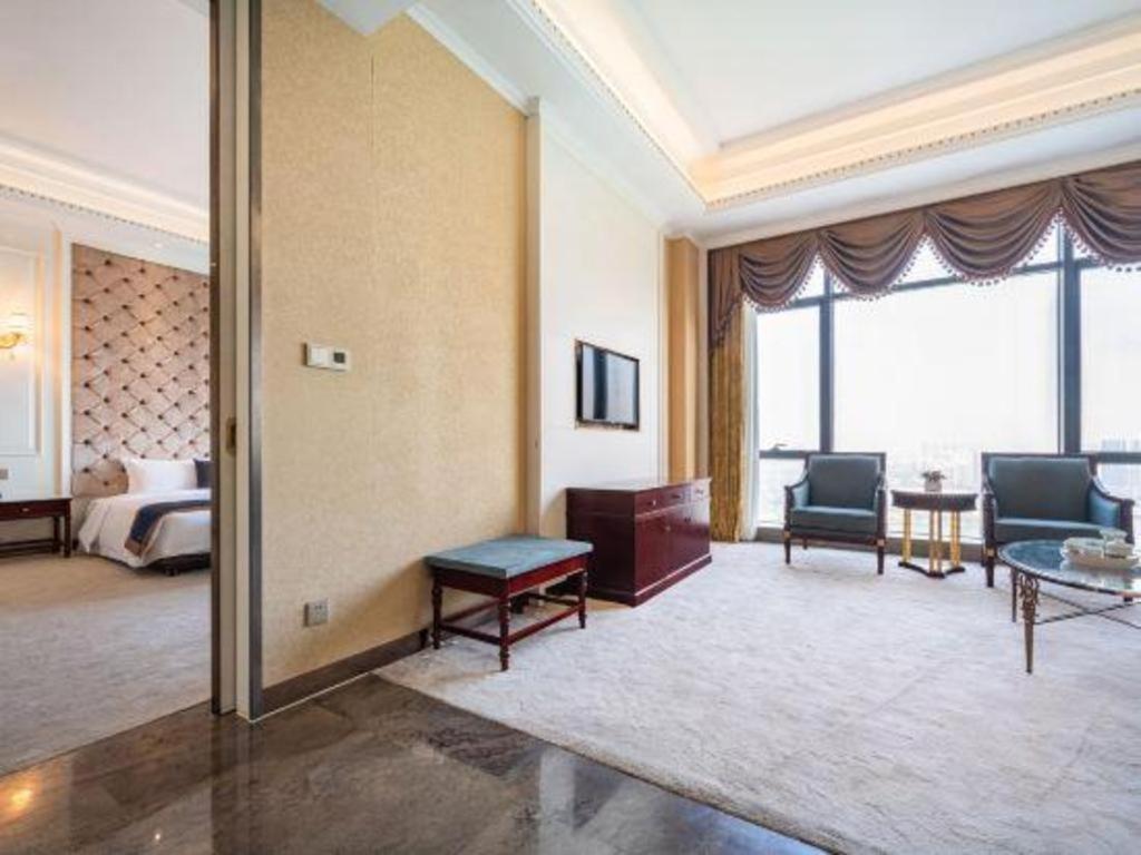 Eurasia Convention International Hotel Ухань Екстер'єр фото