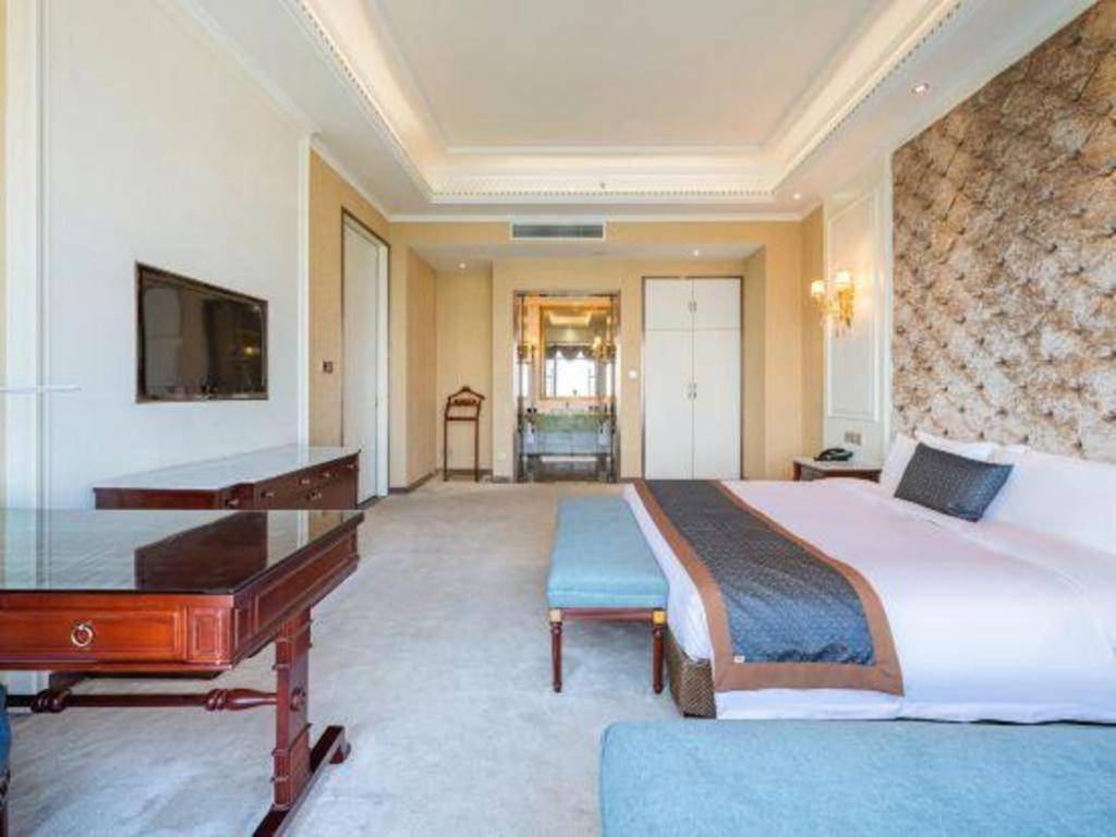 Eurasia Convention International Hotel Ухань Екстер'єр фото