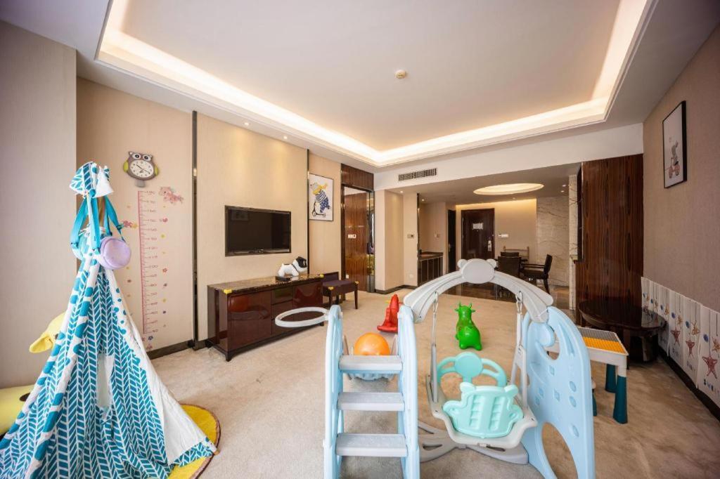 Eurasia Convention International Hotel Ухань Екстер'єр фото