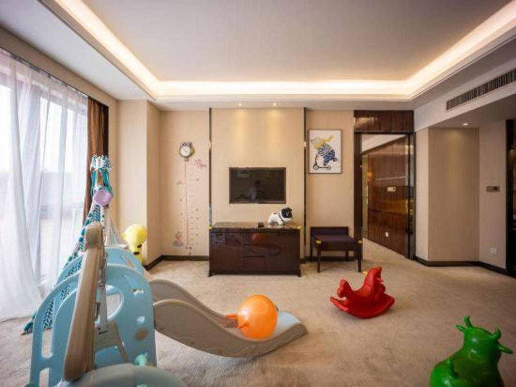 Eurasia Convention International Hotel Ухань Екстер'єр фото