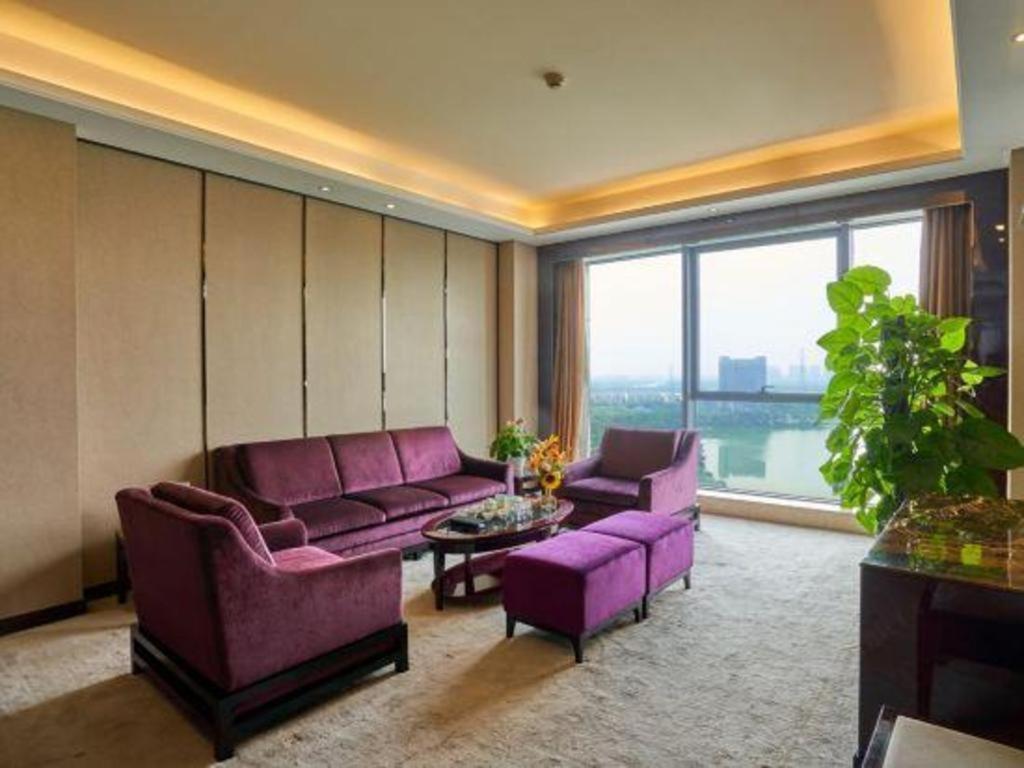 Eurasia Convention International Hotel Ухань Екстер'єр фото