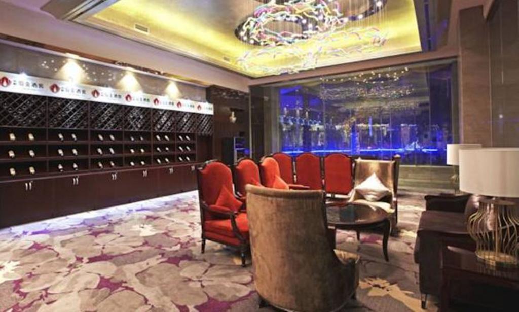 Eurasia Convention International Hotel Ухань Екстер'єр фото